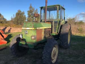 Lote Tractor John Deere 3130