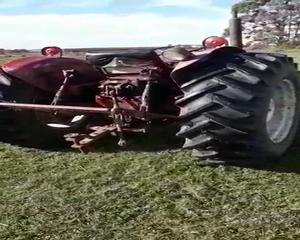 Lote TRACTOR INTERNACIONAL 444