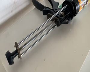 Lote MAQUINA PARA CARTUCHO SILICONAS