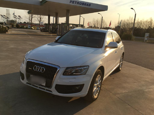 Lote CAMIONETA AUDI Q5 2.0