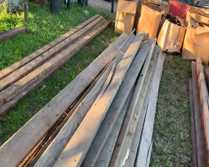 Lote LOTE TABLAS DE PISO(3.30 MTS)