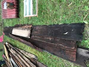 Lote TABLONES DE MADERA DURA 4,70