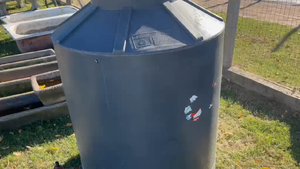 Lote TANQUE DE 1100 LITROS