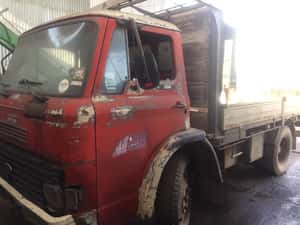 Lote CAMION FORD 0607