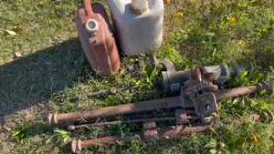 Lote BOMBA DE BRONCE, PATAS DE CAMA