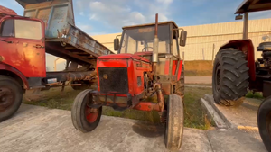 Lote tractor zetor 6911