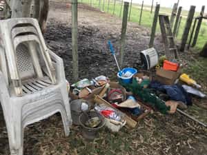 Lote ESCALERA-CALEFACTOR-CASCOS-MAQ. PICAR CARNE