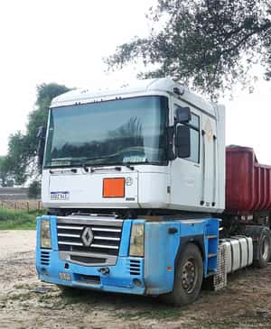 Lote Camion Renault Magnum 460, año 2007