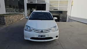 Lote TOYOTA ETIOS XS 1.5 M/T - OAP006 / 2014