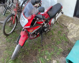 Lote MOTO KAWASAKI