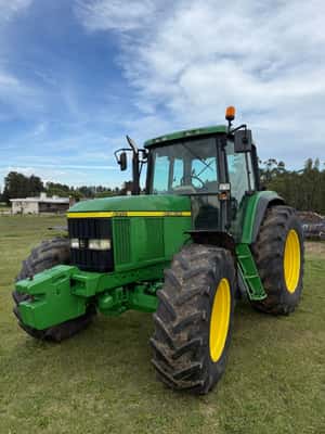 Lote Tractor John Deere 6910