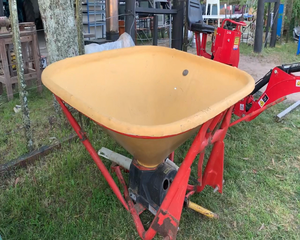Lote FERTILIZADORA TANZI