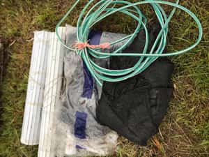 Lote LOTE ESTERAS DE MADERA-SOMBRITIS-MANGUERA