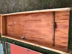 Lote PUERTA DE MADERA CON MARCO Y POMELA 2,10 X 0,70