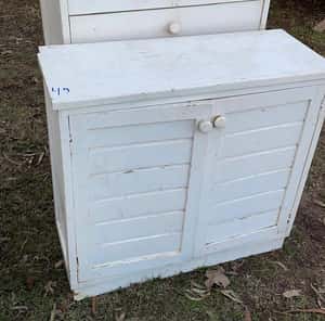 Lote MUEBLE BLANCO CHICO