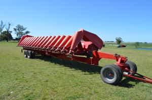 Lote Cabezal maicero OMBÚ modelo CM 2008