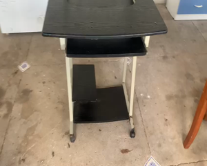 Lote ESCRITORIO COMPUTADORA