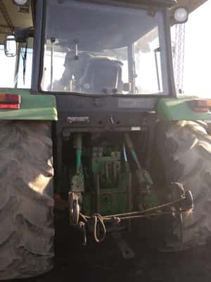  Tractor jhon deere 3350