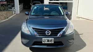 Lote NISSAN VERSA SENSE MT PURE DRIVE c/GNC - PON714 / 2016