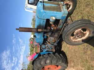 Lote TRACTOR FORDSON MAJOR