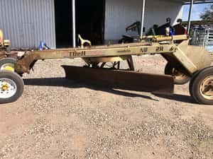 Lote Pala niveladora TBeH N8 2R