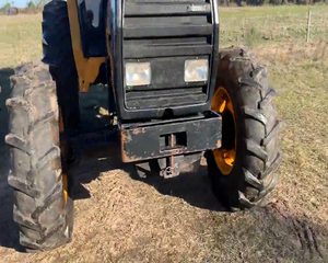Lote TRACTOR VALMET