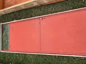 Lote PUERTA DE HIERRO CON VIDRIO Y MARCO 2X0,70