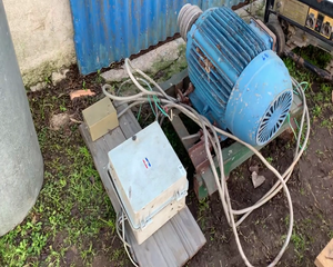 Lote MOTOR TRIFASICO