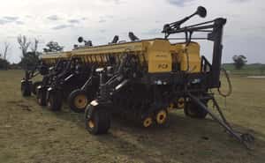 Lote Sembradora combinada neumática y chorrillo ERCA doble disco serie V PREMIUM 