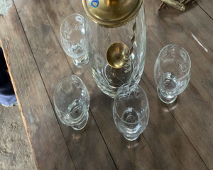Lote PONCHERA CON 4 COPAS CRISTAL