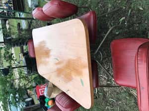 Lote MESA CON 6 SILLAS