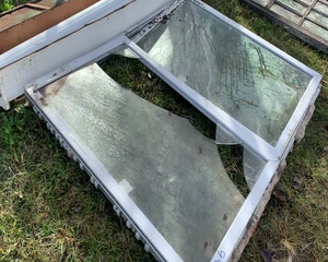Lote VENTANA PVC C/CAJON Y CORTINA