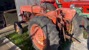 Lote TRACTOR ALLIS-CHALMER