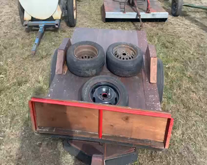 Lote TRAILER CHATA CON CUBIERTAS