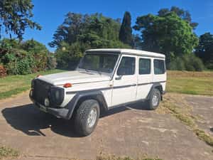 Lote Jeep Mercedes Benz 300 GD 1987