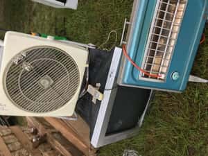 Lote TELEVISOR-CALEFACTOR-VENTILADOR