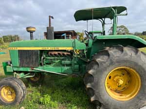 Lote Tractor John Deere 4530